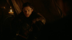 extant_GameOfThrones_2x01-TheNorthRemembers_4466