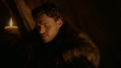 extant_GameOfThrones_2x01-TheNorthRemembers_4523