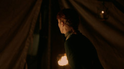 extant_GameOfThrones_2x01-TheNorthRemembers_4532