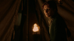 extant_GameOfThrones_2x01-TheNorthRemembers_4558