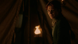 extant_GameOfThrones_2x01-TheNorthRemembers_4561