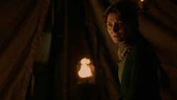 extant_GameOfThrones_2x01-TheNorthRemembers_4563