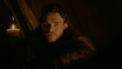 extant_GameOfThrones_2x01-TheNorthRemembers_4567