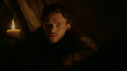 extant_GameOfThrones_2x01-TheNorthRemembers_4573
