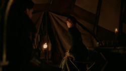 extant_GameOfThrones_2x01-TheNorthRemembers_4597