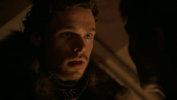 extant_GameOfThrones_2x01-TheNorthRemembers_4615