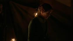 extant_GameOfThrones_2x01-TheNorthRemembers_4731