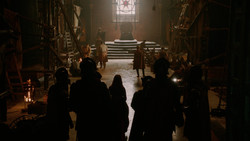 extant_GameOfThrones_2x01-TheNorthRemembers_4745
