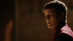 extant_GameOfThrones_2x01-TheNorthRemembers_4852