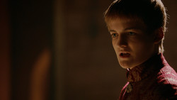 extant_GameOfThrones_2x01-TheNorthRemembers_4862