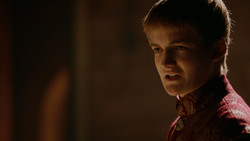 extant_GameOfThrones_2x01-TheNorthRemembers_4875