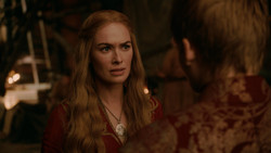 extant_GameOfThrones_2x01-TheNorthRemembers_4923