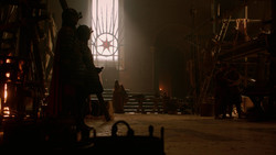 extant_GameOfThrones_2x01-TheNorthRemembers_4926