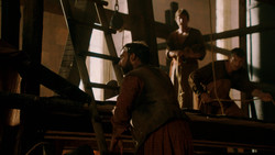 extant_GameOfThrones_2x01-TheNorthRemembers_4937