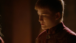 extant_GameOfThrones_2x01-TheNorthRemembers_4955