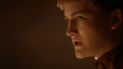 extant_GameOfThrones_2x01-TheNorthRemembers_4982