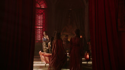 extant_GameOfThrones_2x01-TheNorthRemembers_5086
