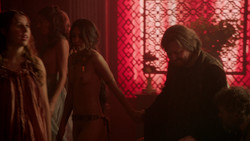 extant_GameOfThrones_2x01-TheNorthRemembers_5091