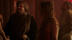 extant_GameOfThrones_2x01-TheNorthRemembers_5096