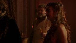 extant_GameOfThrones_2x01-TheNorthRemembers_5099