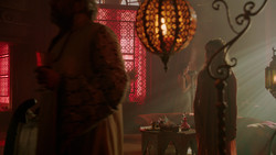 extant_GameOfThrones_2x01-TheNorthRemembers_5103