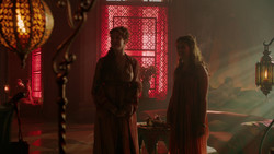 extant_GameOfThrones_2x01-TheNorthRemembers_5109