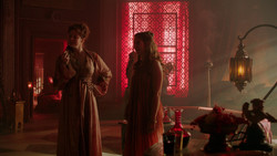 extant_GameOfThrones_2x01-TheNorthRemembers_5116