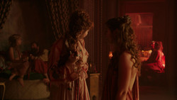 extant_GameOfThrones_2x01-TheNorthRemembers_5128