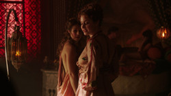 extant_GameOfThrones_2x01-TheNorthRemembers_5131