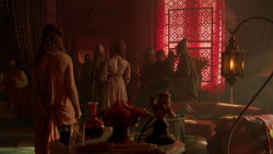 extant_GameOfThrones_2x01-TheNorthRemembers_5156