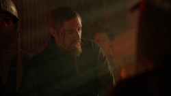 extant_GameOfThrones_2x01-TheNorthRemembers_5224