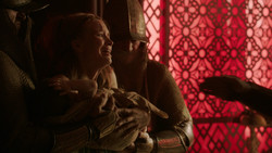 extant_GameOfThrones_2x01-TheNorthRemembers_5228