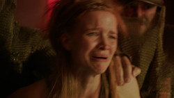 extant_GameOfThrones_2x01-TheNorthRemembers_5238
