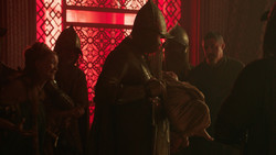 extant_GameOfThrones_2x01-TheNorthRemembers_5244