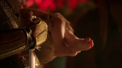 extant_GameOfThrones_2x01-TheNorthRemembers_5250