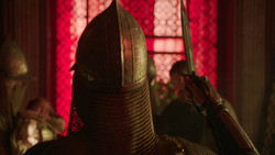 extant_GameOfThrones_2x01-TheNorthRemembers_5255
