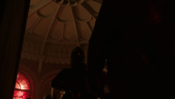 extant_GameOfThrones_2x01-TheNorthRemembers_5271