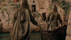extant_GameOfThrones_2x01-TheNorthRemembers_5277