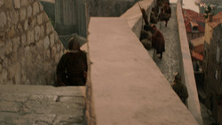 extant_GameOfThrones_2x01-TheNorthRemembers_5281