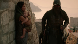 extant_GameOfThrones_2x01-TheNorthRemembers_5286
