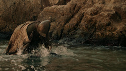 extant_GameOfThrones_2x01-TheNorthRemembers_5307