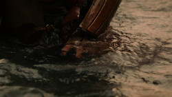 extant_GameOfThrones_2x01-TheNorthRemembers_5311