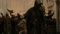 extant_GameOfThrones_2x01-TheNorthRemembers_5314