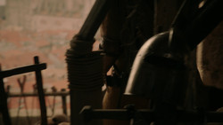 extant_GameOfThrones_2x01-TheNorthRemembers_5325