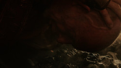 extant_GameOfThrones_2x01-TheNorthRemembers_5352
