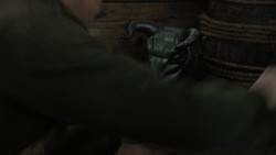 extant_GameOfThrones_2x01-TheNorthRemembers_5370