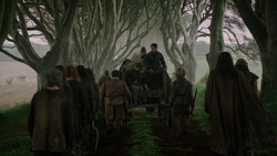 extant_GameOfThrones_2x01-TheNorthRemembers_5393