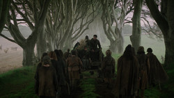 extant_GameOfThrones_2x01-TheNorthRemembers_5396