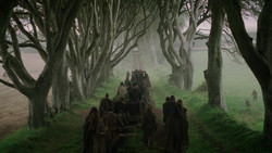extant_GameOfThrones_2x01-TheNorthRemembers_5407