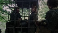 extant_GameOfThrones_2x02-TheNightLands_0065